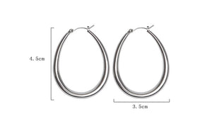 LWONG Gold Sliver Color Oval Hoop Earrings for Women Simple Minimalist Earrings Boho Chic Earrings Hoops Everyday Jewelry