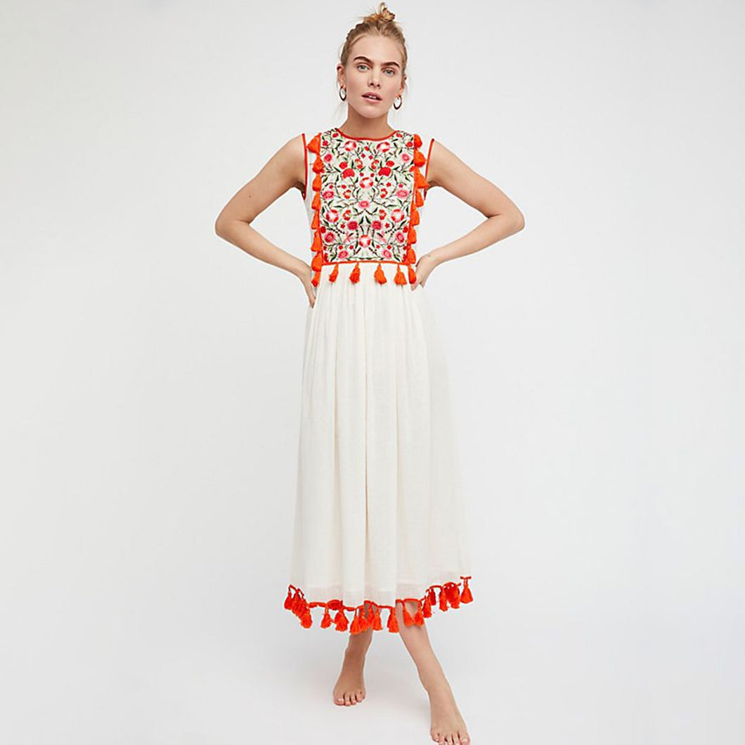 Bohemian Embroidery White Maxi Dress Women Elegant Chic Sleeveless O neck Tassel Dress Ladies Summer Boho Beach Long Dress 2019